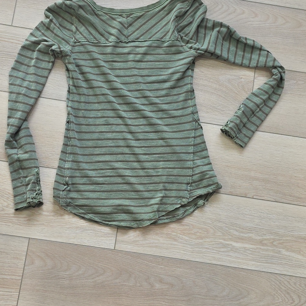 Free People Striped Olive Green Lace-Sleeve Women's Top - Picture 9 of 11